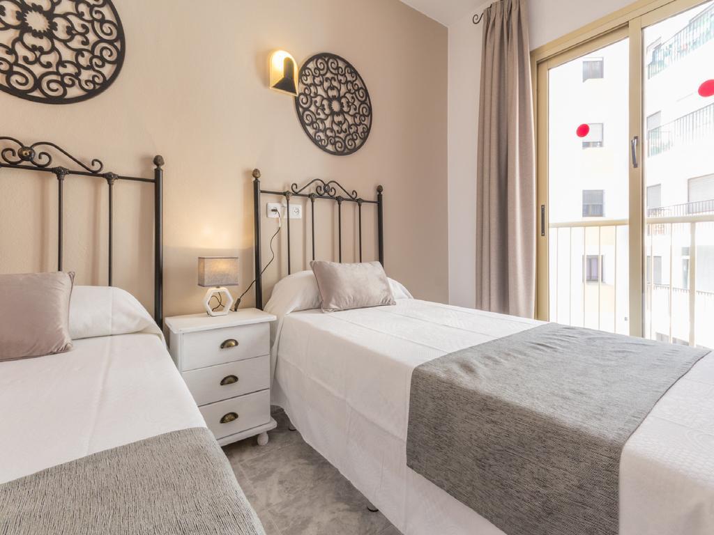 Hostal Dinamarca Sant Antoni de Portmany Exterior foto
